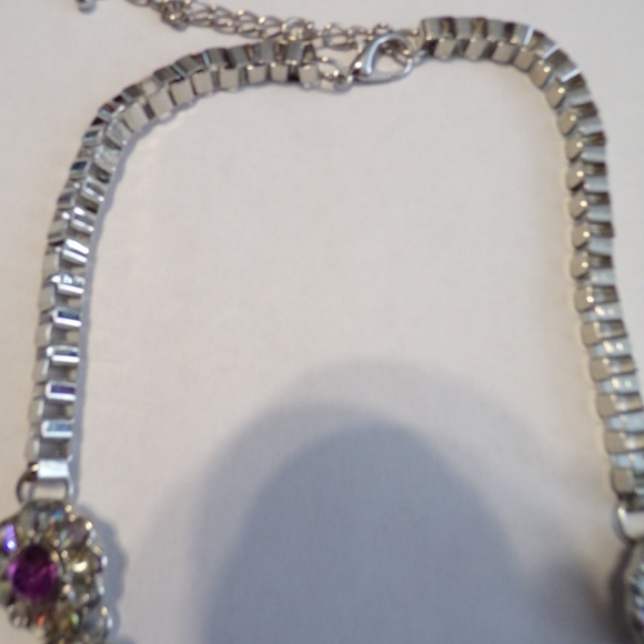 Neckles - Picture 3 of 3